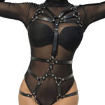 SUBBLIME – ARNÉS DE CUERPO CORREAS AJUSTABLE CUERO NEGRO TALLA ÚNICA